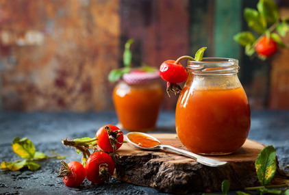 Rose hip jam – Birte Glang